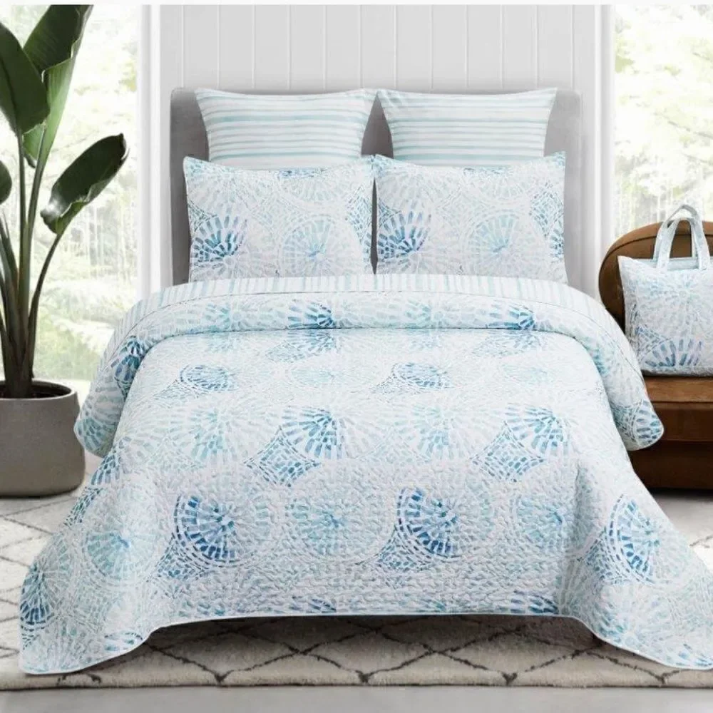 NEW Teal Blue Green Sundial Mandala Printed  Reversible Quilt Set Cottage Shabby